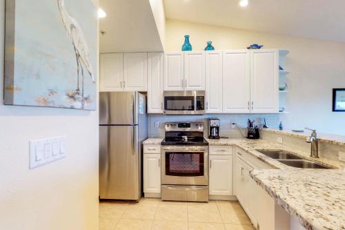 Sandy Pointe – Photos 2