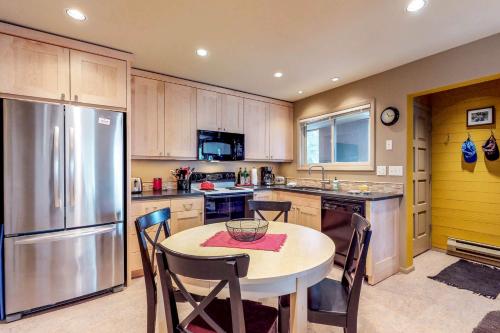 The Bluff Mountain Retreat – Photos 3