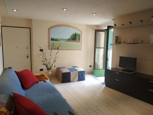 JOLI STUDIO VUE MER, VIEILLE VILLE MENTON
