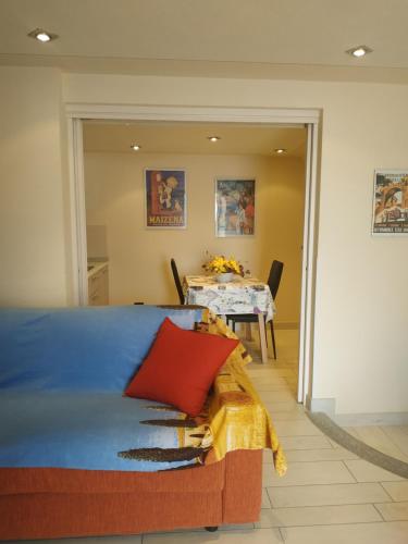 JOLI STUDIO VUE MER, VIEILLE VILLE MENTON