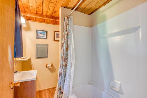 Phòng tắm tại Rocks Cabin