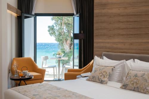 Postel nebo postele na pokoji v ubytování Seasabelle Hotel near Athens Airport