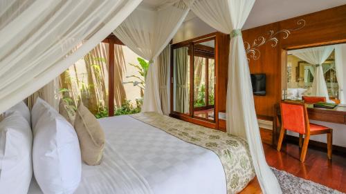 Katil atau katil-katil dalam bilik di The Kasih Villas & Spa