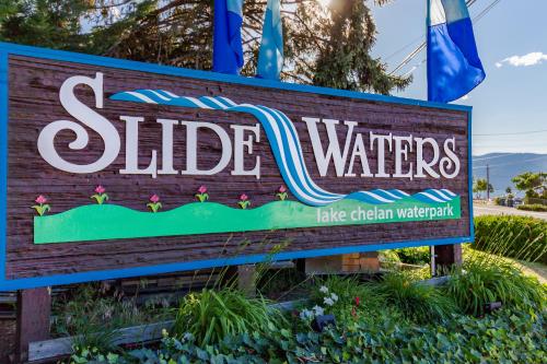 a sign for the side of a building at Deep Water Cabin in Hollywood Beach