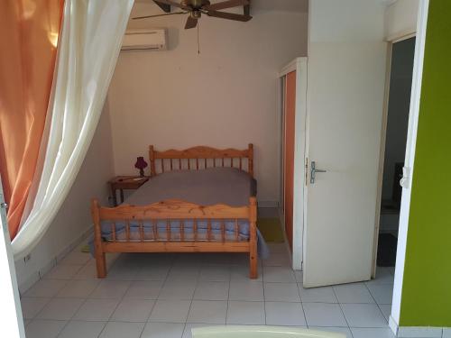 Ένα ή περισσότερα κρεβάτια σε δωμάτιο στο Domaine de Valcine