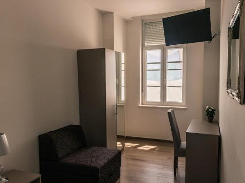 Rirooms