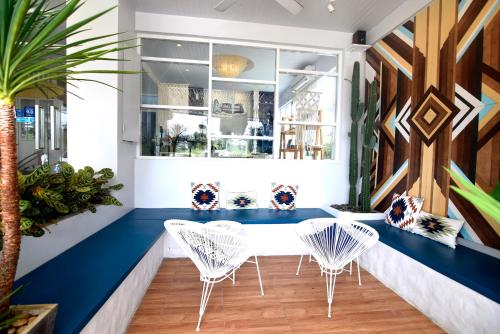 Гостиная зона в Chill House at Naiyang