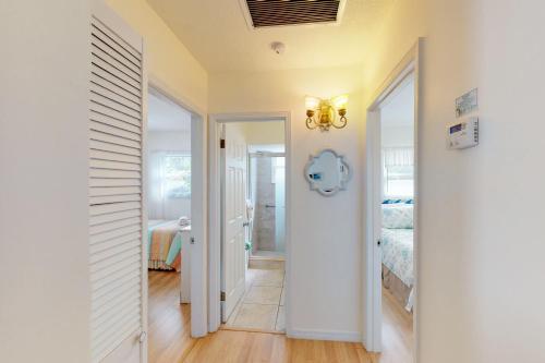 Koupelna v ubytování Blue Wave Villa East