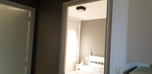 Kúpeľňa v ubytovaní La Ribera, Apartament amb vistes al mar R2