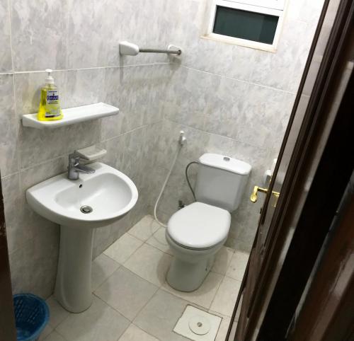 Jubaiha Apartment-Families only