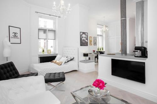 Apartments Warsaw City Center by Noclegi Renters