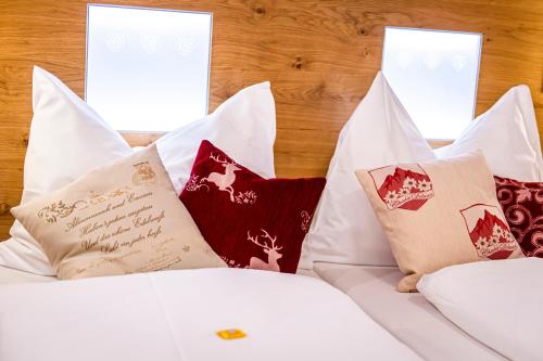 Postel nebo postele na pokoji v ubytování Landhotel Timmerer