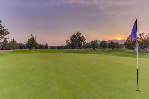 Eagle Crest's Tenth Green Villa – Photos 2