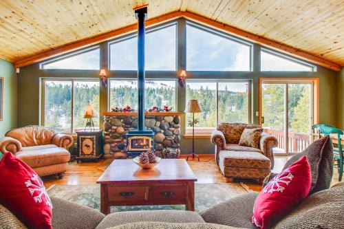 Hillside View Home