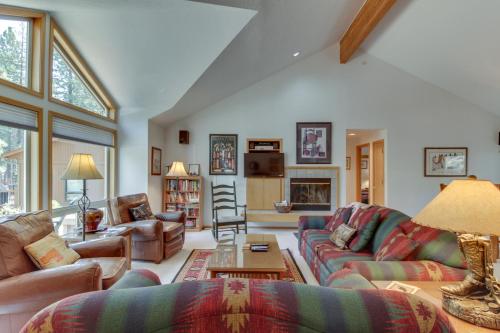 Cedar Lane 11 | Discover Sunriver – Photos 2