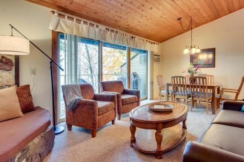 Bay Point Lakefront 1B Up – Photos 2