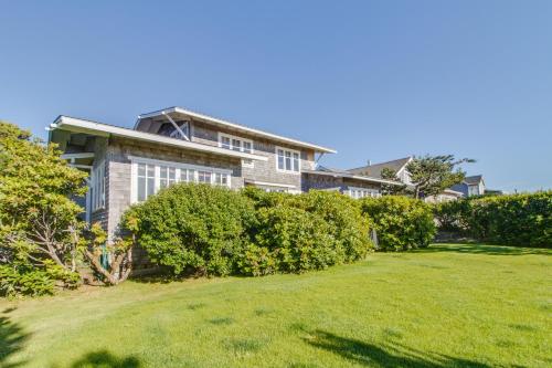 Historic Coastal Craftsman – Photos 3