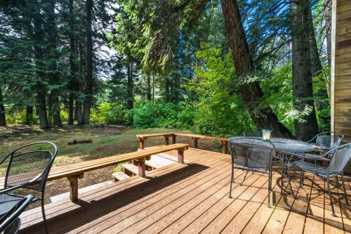 Κήπος έξω από το Nason Creek Cabin