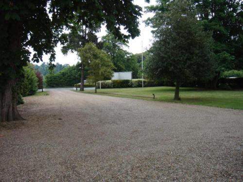 Gallery image of Norfolk House in Maidenhead