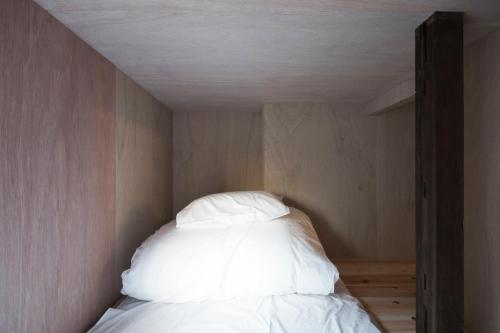 Shizuya KYOTO房間的床