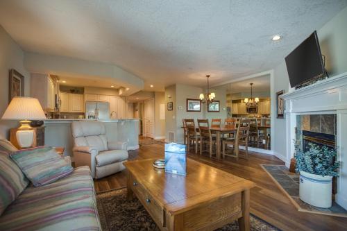 Marina Vista (B201) – Photos 4