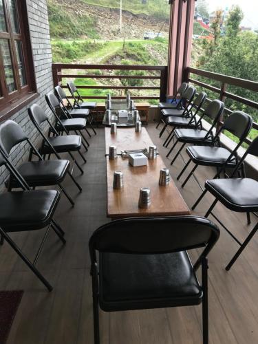 Un lugar para sentarse en Hotel Brisha Sarangkot