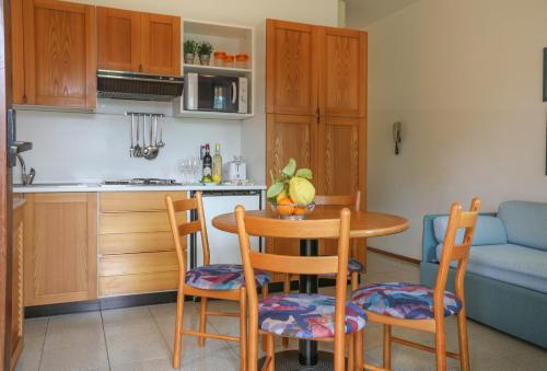 Køkken eller tekøkken på Residence il Cedro