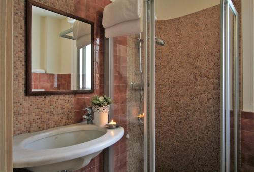 Bilik mandi di Residence Felice