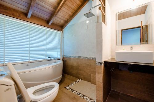Koupelna v ubytování Baan Rabieng Resort