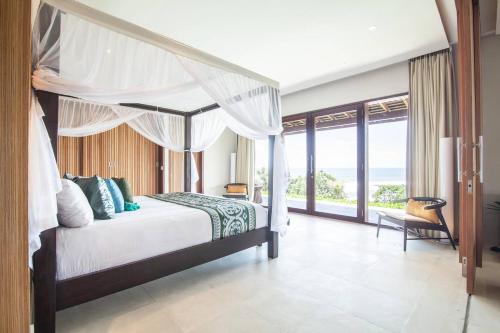 Gallery image of Bulung Daya Beach Villa Retreat in Antasari