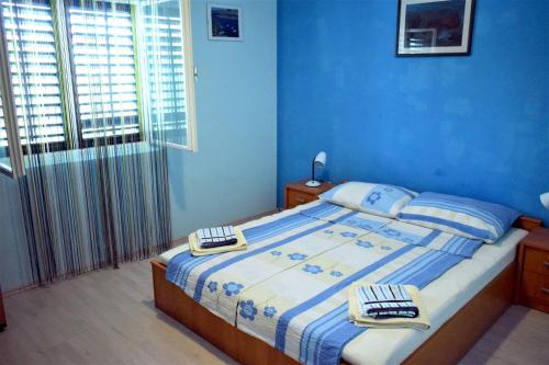 Ένα ή περισσότερα κρεβάτια σε δωμάτιο στο Luisa