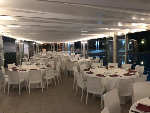 Restaurace v ubytování Valle di Mare Country Resort