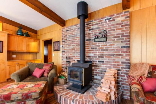 Our Cabin on Sun Up Bay – Photos 3