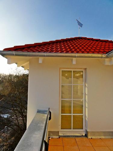 Balkón nebo terasa v ubytování 3 Zimmer Ferienwohnung Haus Meeresblick Turmwohnung mit Meerblick und Südbalkon A404