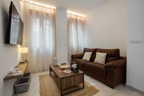 ICEBERG LUXURY TARIFA Free Parking