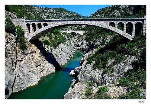 Φυσικό τοπίο κοντά σε αυτή η παραθεριστική κατοικία