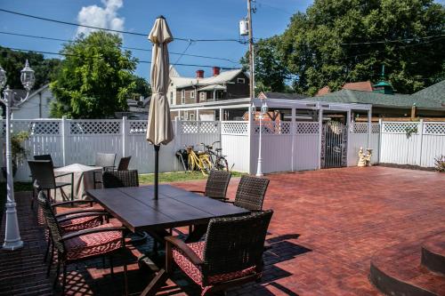 Governor's Inn – Photos 4