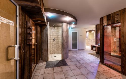 Kúpeľňa v ubytovaní Familienhotel Viktoria