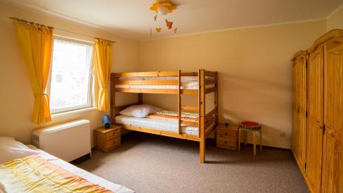 Postel nebo postele na pokoji v ubytování Sina