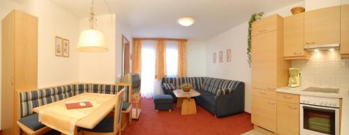 Кухня или мини-кухня в Landhotel Kielhuberhof
