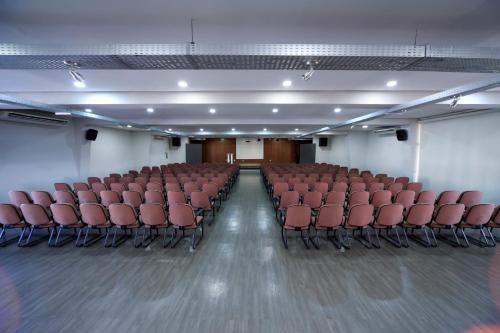 Zona business o sala de conferencias en Sorocaba Park Hotel by Atlantica