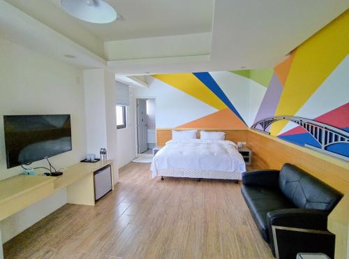 เตียงในห้องที่ Shell Sand Homestay