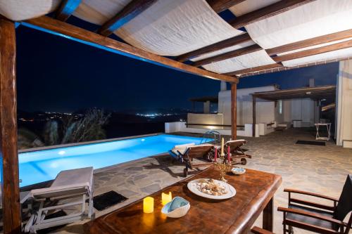 Πισίνα στο ή κοντά στο Siourdas Mykonos Villas
