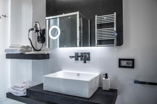 Ванная комната в Rettifilo 201 Exclusive Rooms