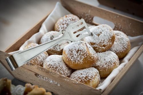 度假酒店内部或周边提供的食物