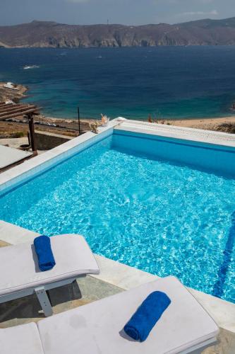 Πισίνα στο ή κοντά στο Siourdas Mykonos Villas