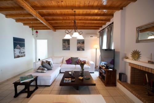 Χώρος καθιστικού στο Siourdas Mykonos Villas