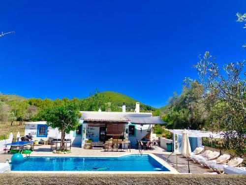 Holiday Villa in Ibiza (Spanje Santa Eularia des Riu ...