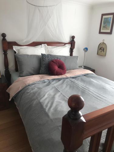 Легло или легла в стая в Blossoms on the Bay - Nubeena