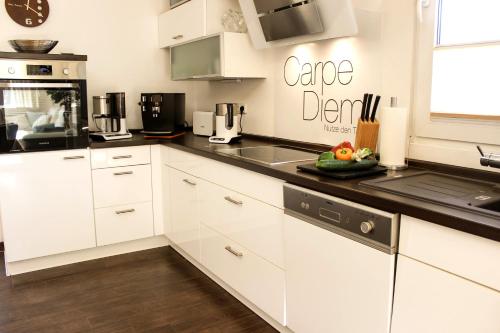 A cozinha ou cozinha compacta de Carpe Diem